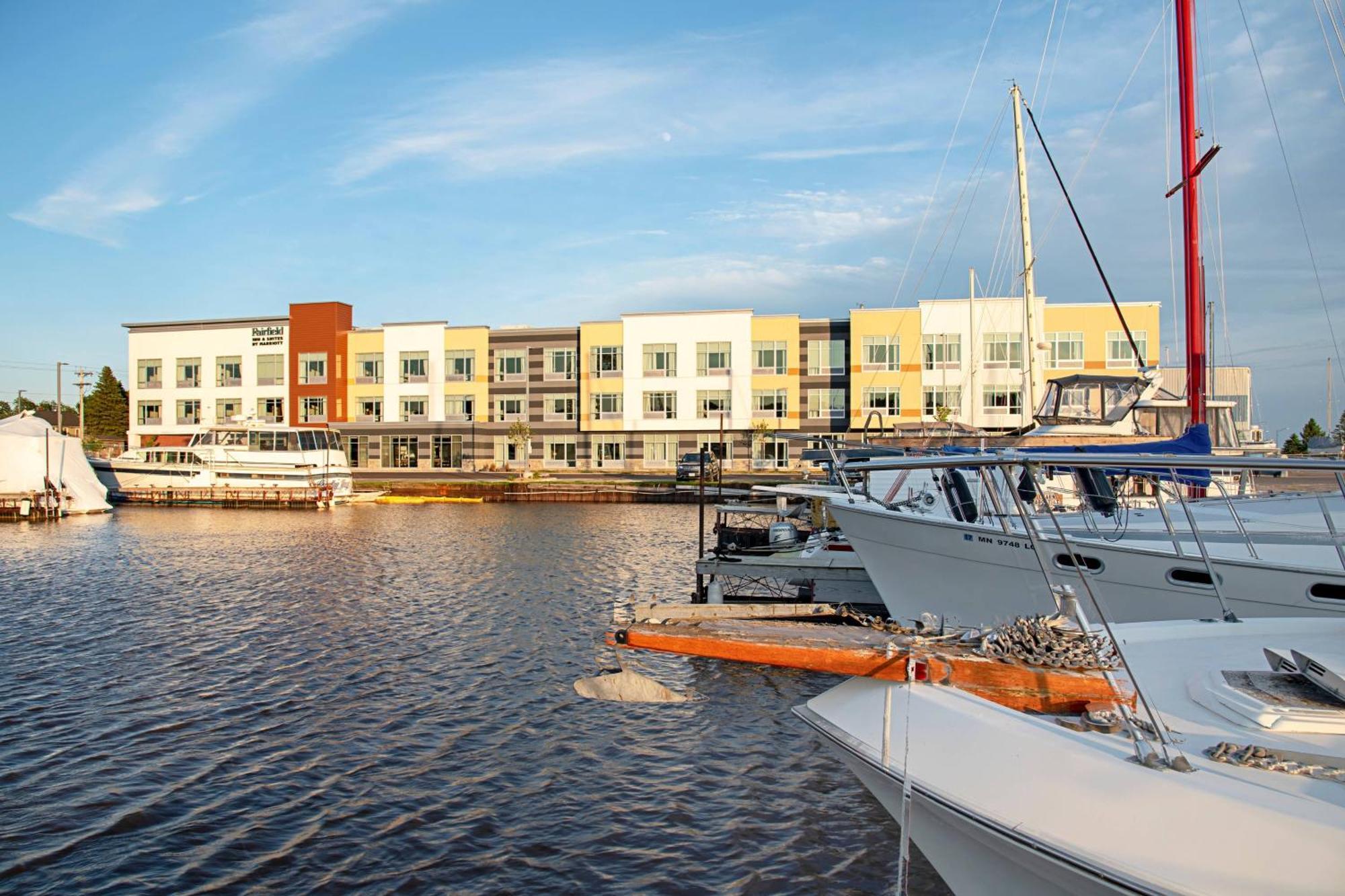 Fairfield Inn & Suites By Marriott Duluth Waterfront Екстер'єр фото