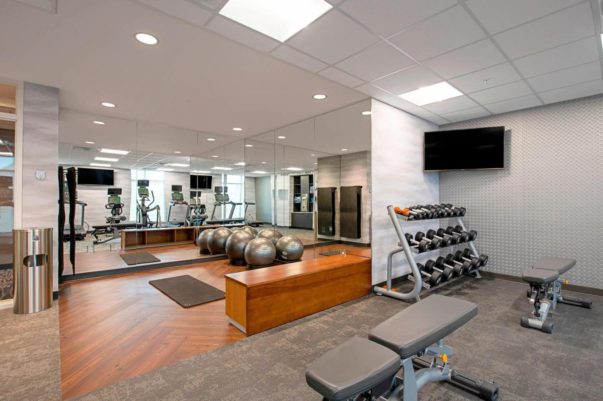 Fairfield Inn & Suites By Marriott Duluth Waterfront Екстер'єр фото